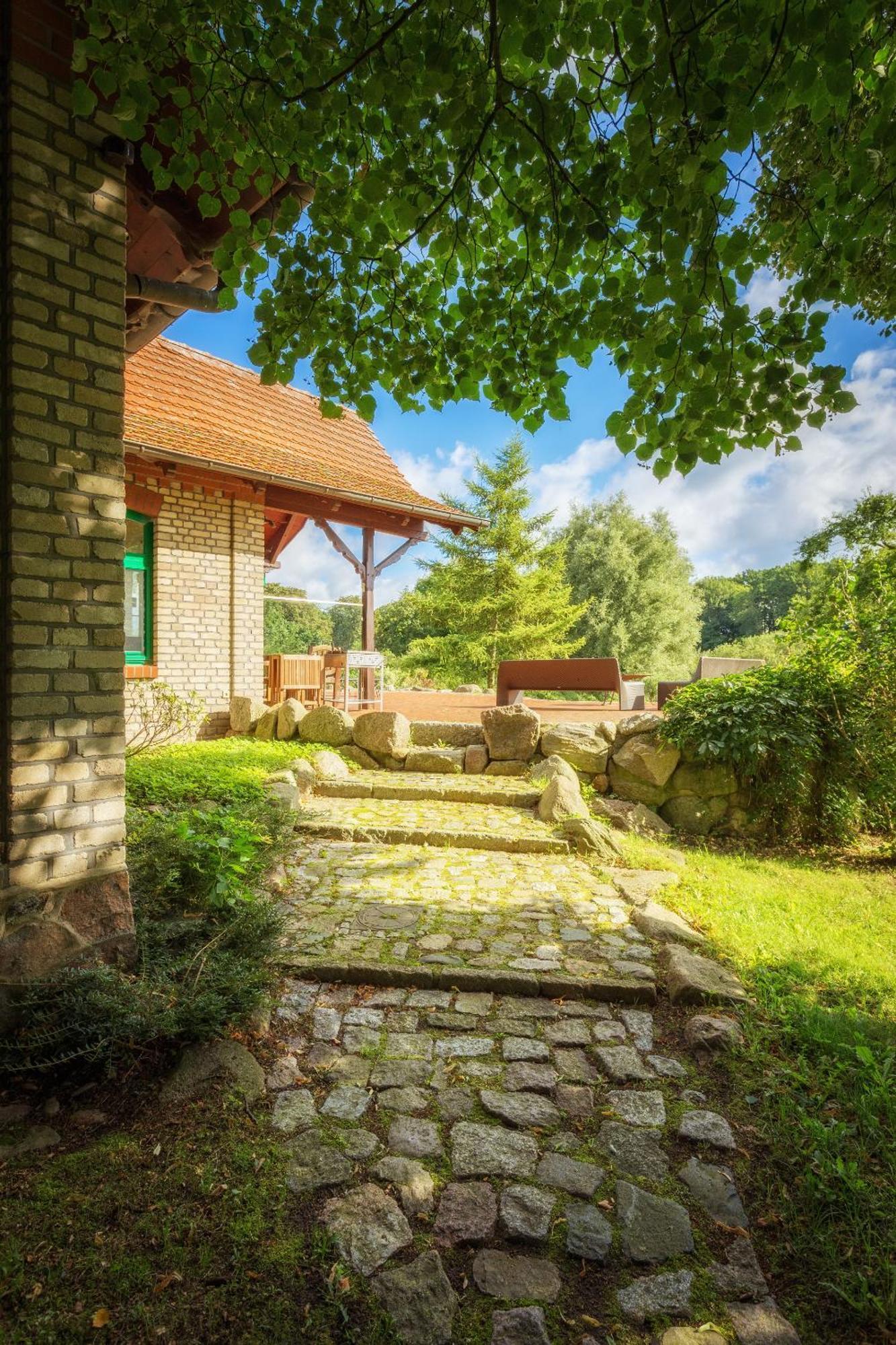 J1 Idyllisches Ferienhaus Mit Seeblick Julchendorf Zewnętrze zdjęcie