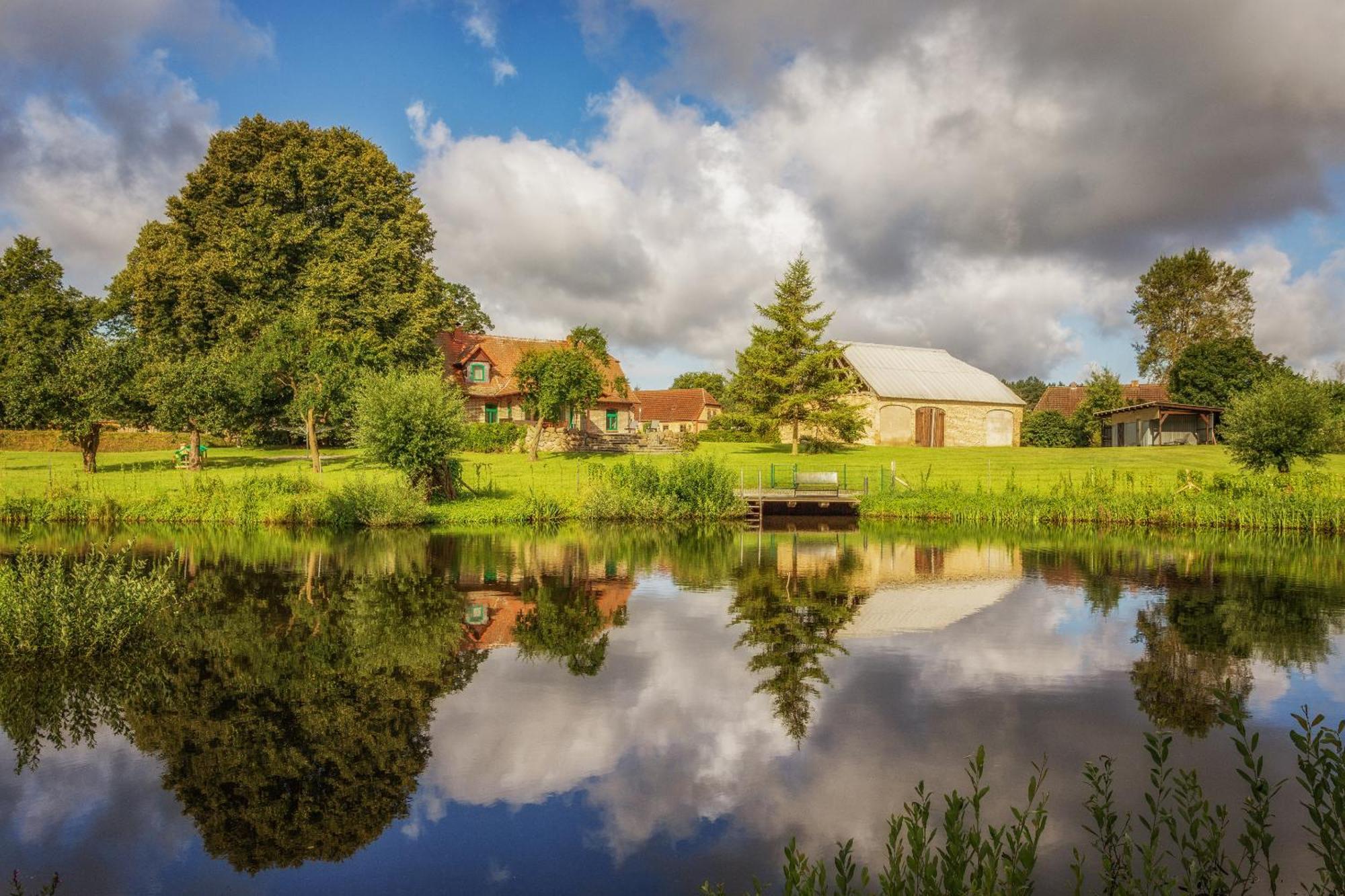 J1 Idyllisches Ferienhaus Mit Seeblick Julchendorf Zewnętrze zdjęcie